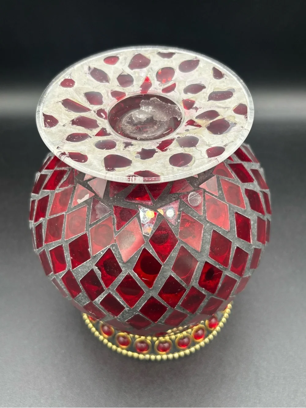RED MOSAIC HURRICANE GLASS VASE/CANDLE HOLDER  6” Tall